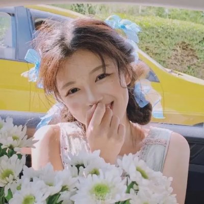 怪物少女妮莫娜